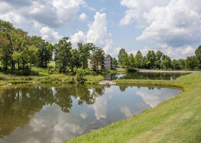 Hollowed Branch Hideaway Condo Branson Exterior foto